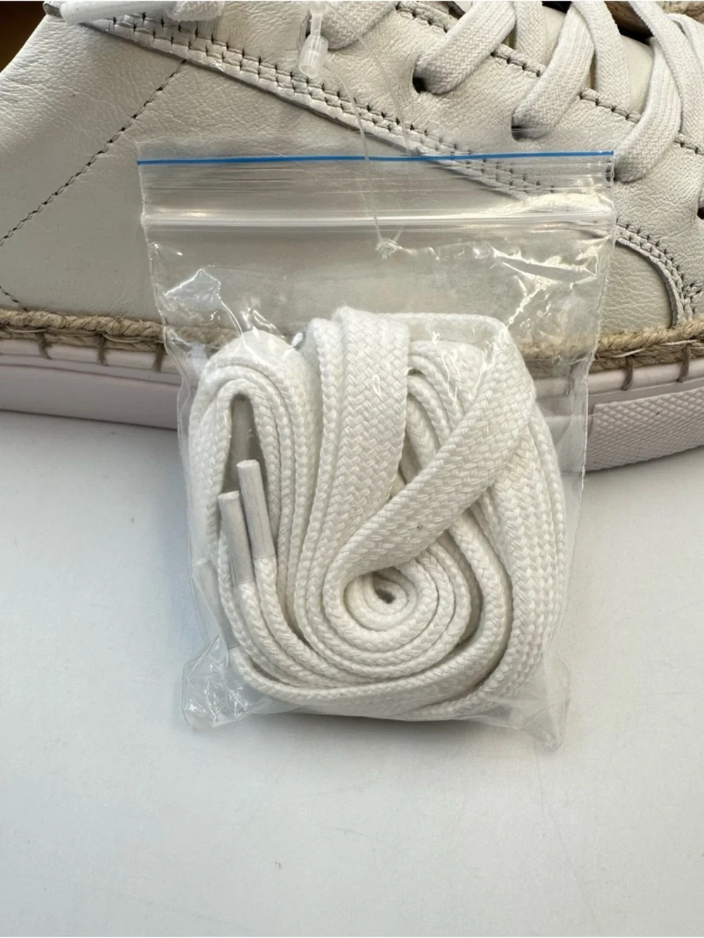 Diba True EmBelish White Ivory Slip On Leather Sneaker Womens 7.5M Platform - Picture 6 of 10